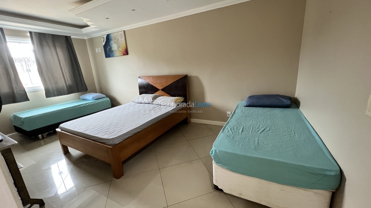 Casa para alquiler de vacaciones em Cabo Frio (Praia do Forte)