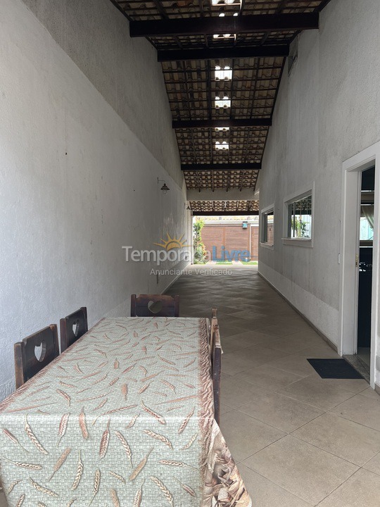 Casa para alquiler de vacaciones em Cabo Frio (Praia do Forte)