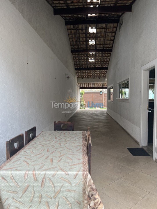 Casa para alquiler de vacaciones em Cabo Frio (Praia do Forte)