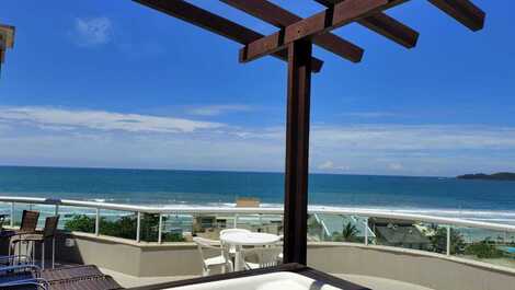 🌊 Fabulous Penthouse with Jacuzzi and Full Ocean View – Bombas Beach, SC