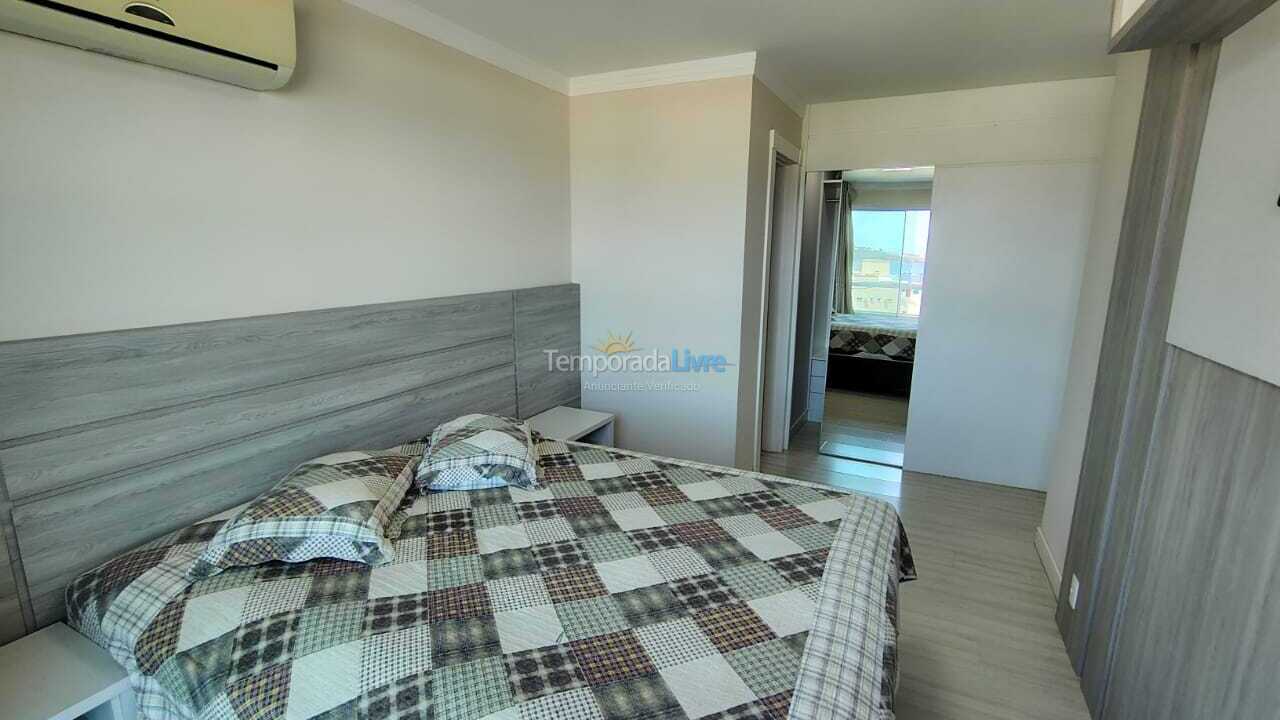 Apartment for vacation rental in Bombinhas (Praia de Bombas)