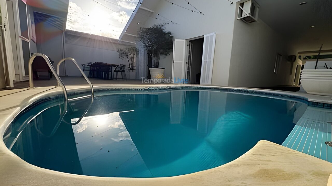 House for vacation rental in Guarujá (Praia do Pernambuco)