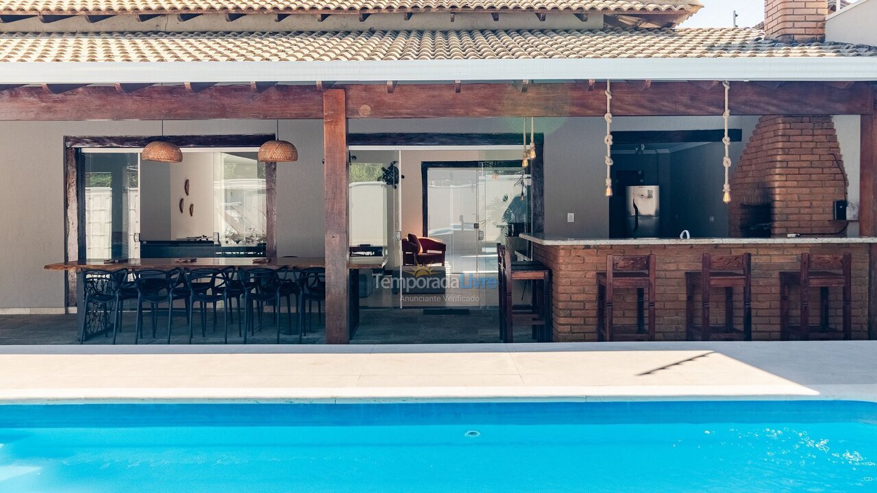 Casa para alquiler de vacaciones em Guarujá (Praia do Pernambuco)