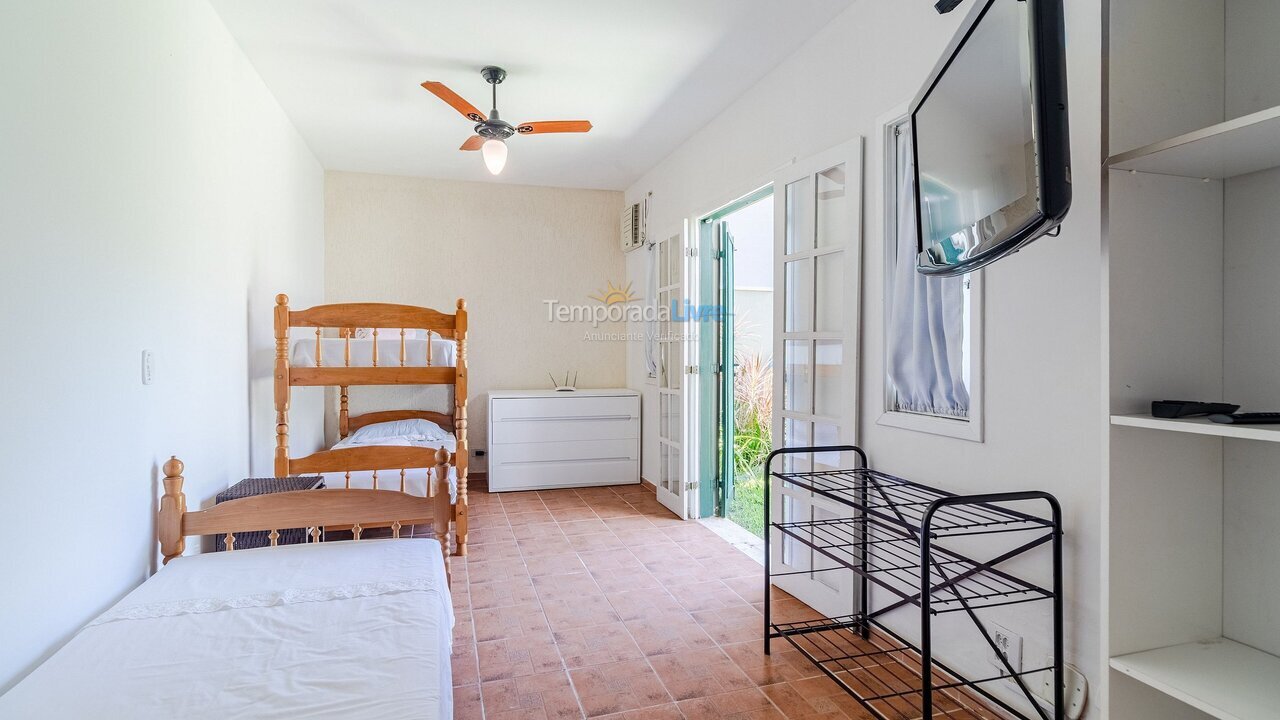 Casa para alquiler de vacaciones em Guarujá (Praia do Pernambuco)