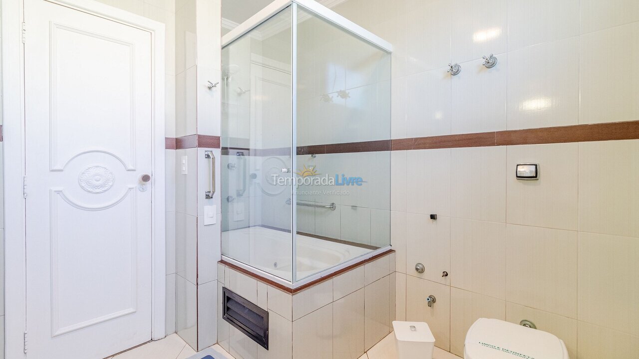 Casa para alquiler de vacaciones em Guarujá (Praia do Pernambuco)