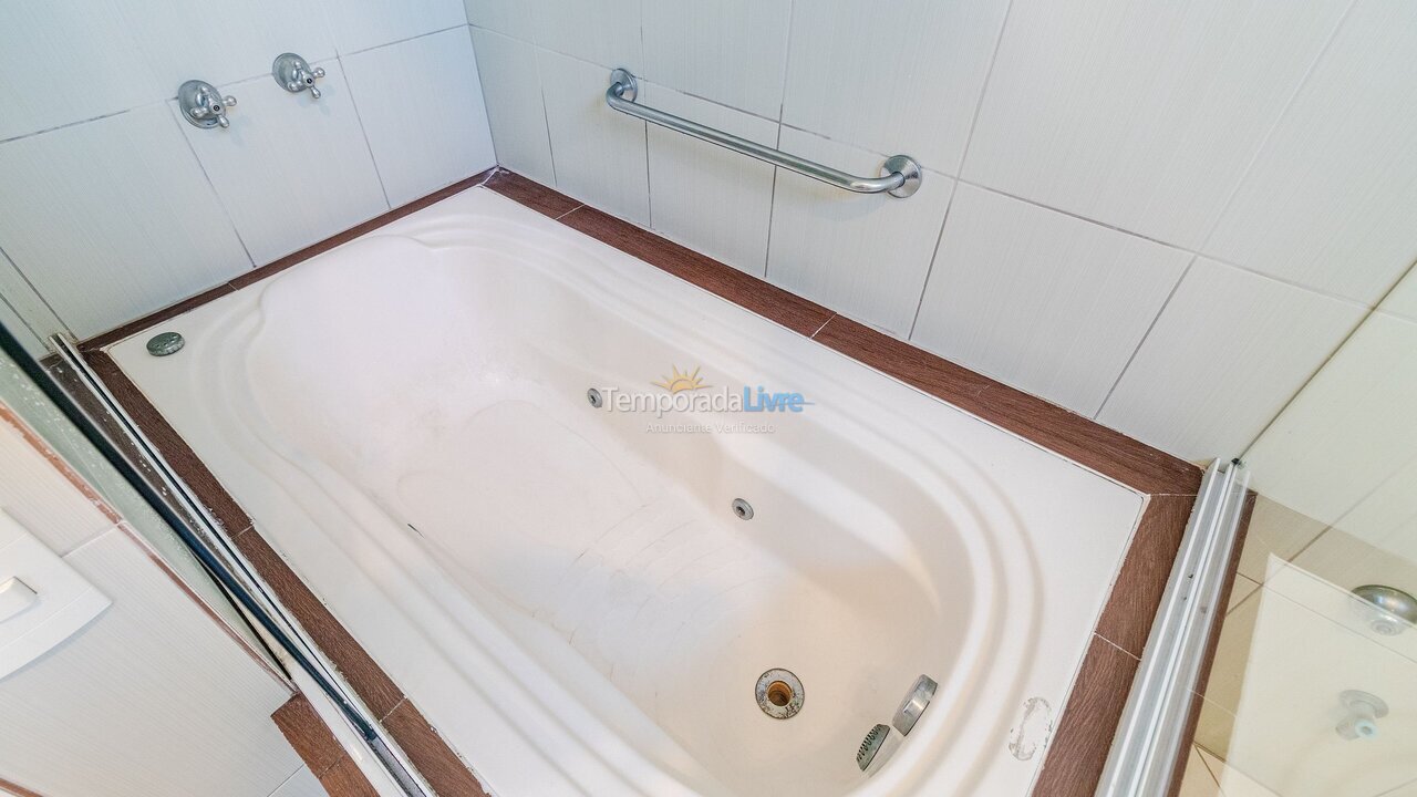 Casa para alquiler de vacaciones em Guarujá (Praia do Pernambuco)