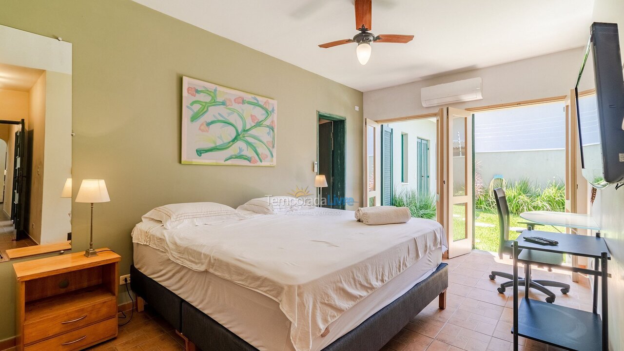 Casa para alquiler de vacaciones em Guarujá (Praia do Pernambuco)