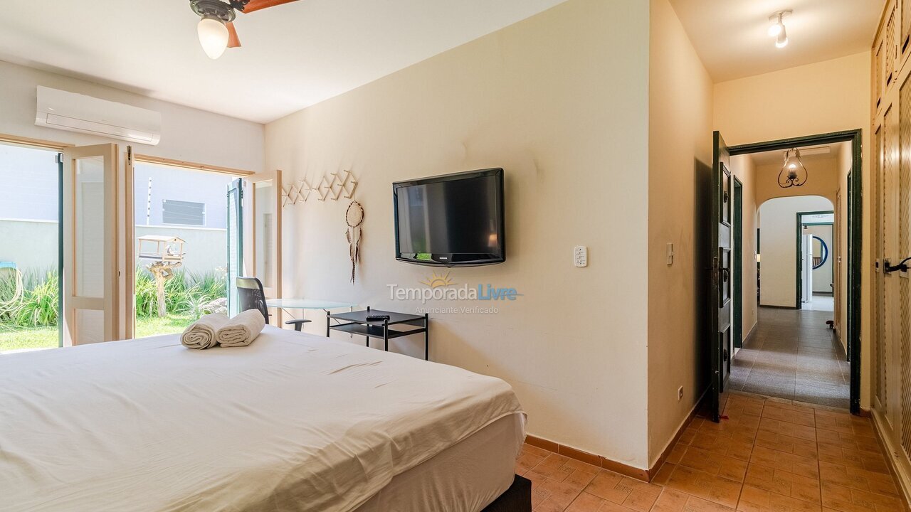 Casa para alquiler de vacaciones em Guarujá (Praia do Pernambuco)