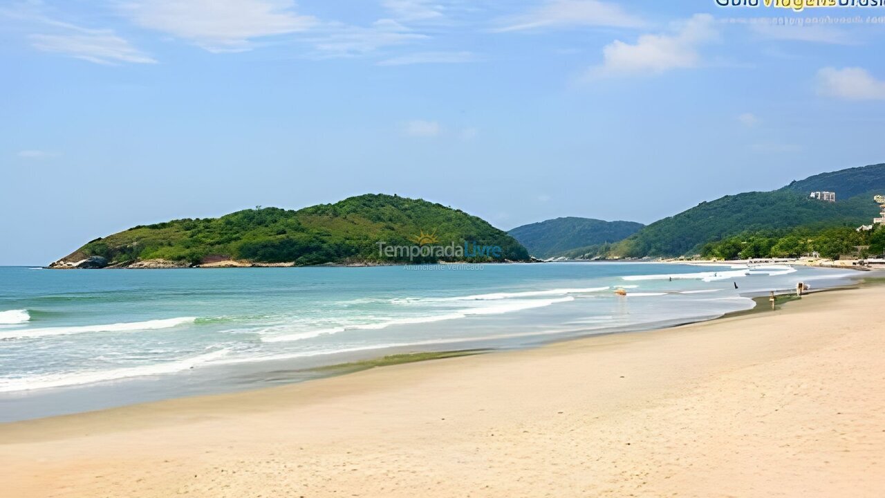 House for vacation rental in Guarujá (Praia do Pernambuco)