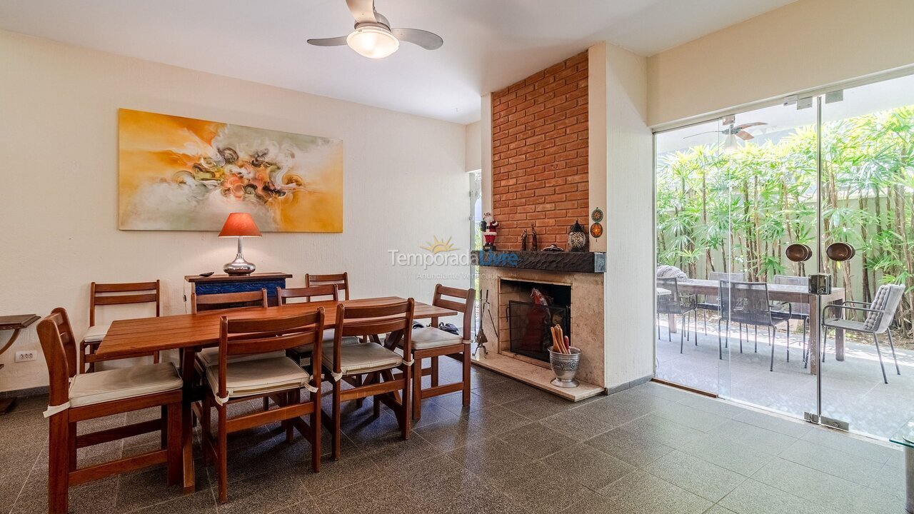 Casa para alquiler de vacaciones em Guarujá (Praia do Pernambuco)