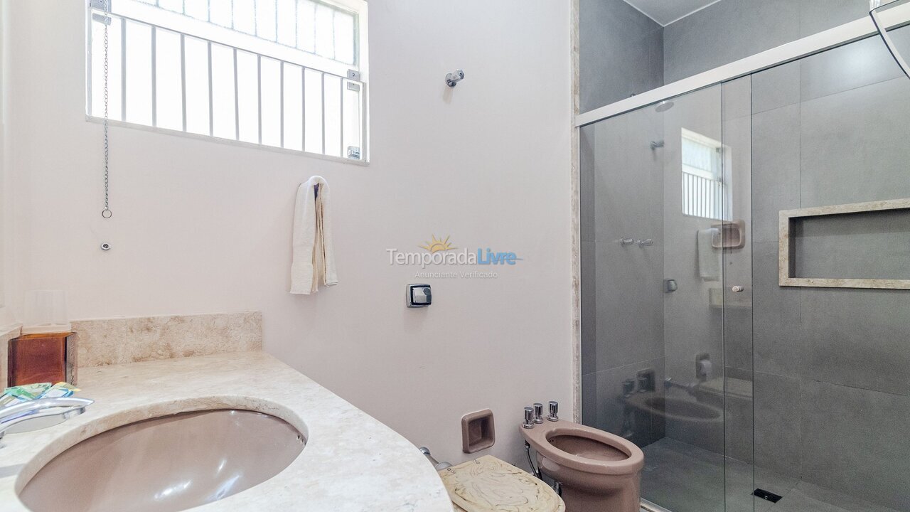 Casa para alquiler de vacaciones em Guarujá (Praia do Pernambuco)