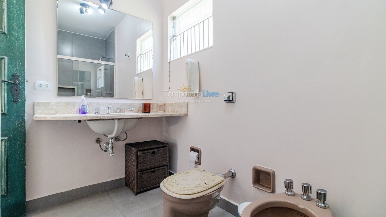 Casa para alquiler de vacaciones em Guarujá (Praia do Pernambuco)