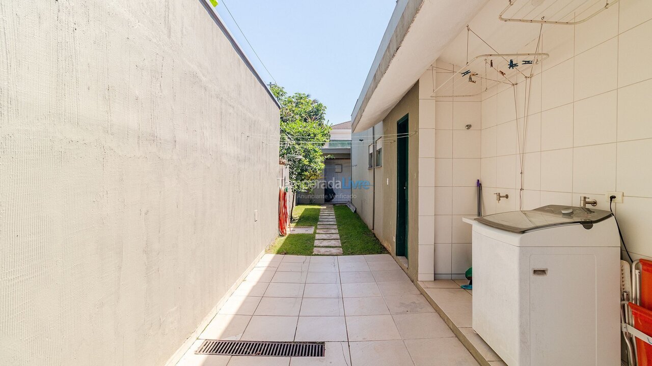 Casa para alquiler de vacaciones em Guarujá (Praia do Pernambuco)