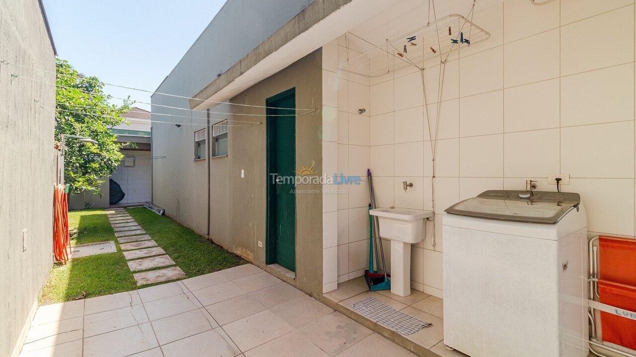 Casa para alquiler de vacaciones em Guarujá (Praia do Pernambuco)