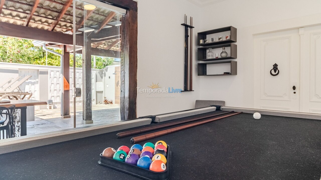 Casa para alquiler de vacaciones em Guarujá (Praia do Pernambuco)