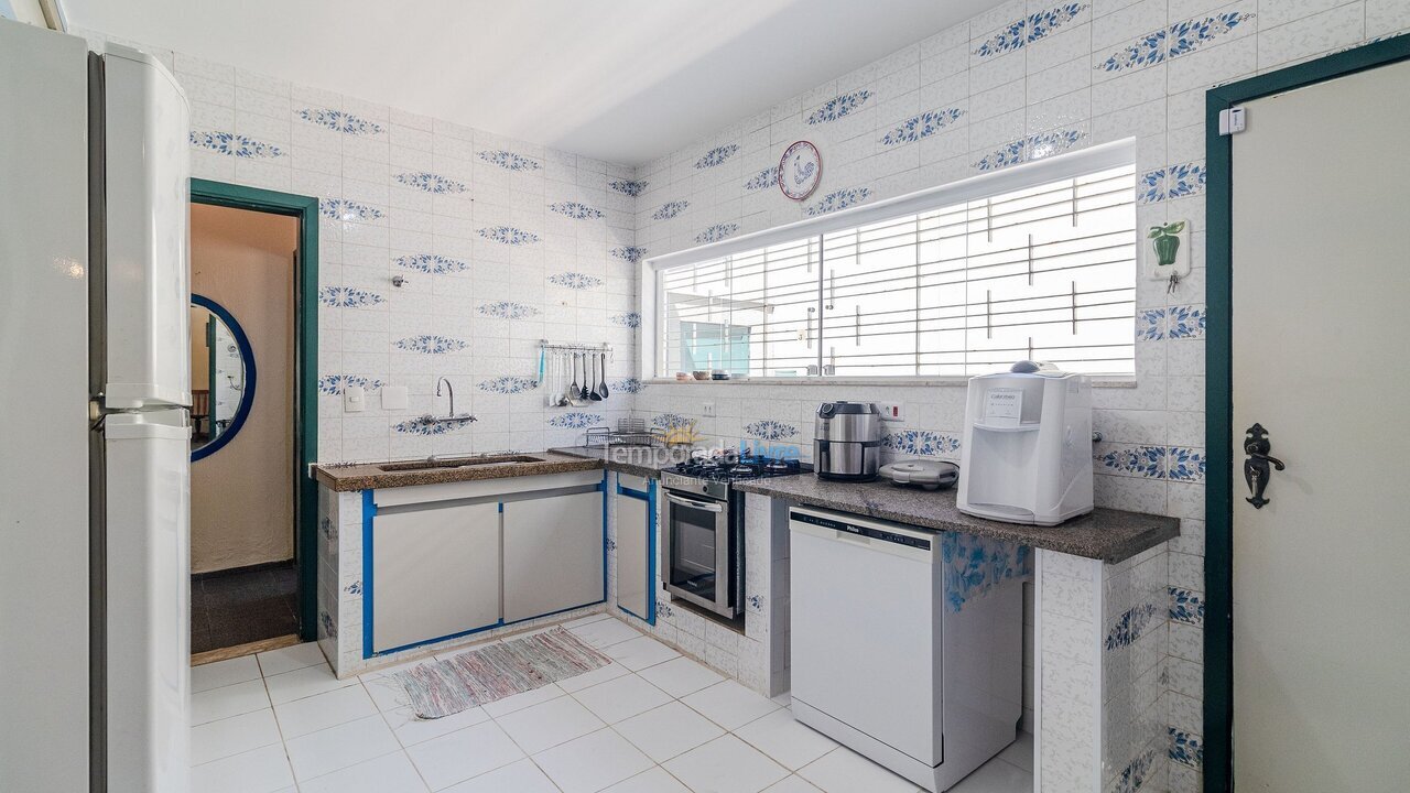 Casa para alquiler de vacaciones em Guarujá (Praia do Pernambuco)