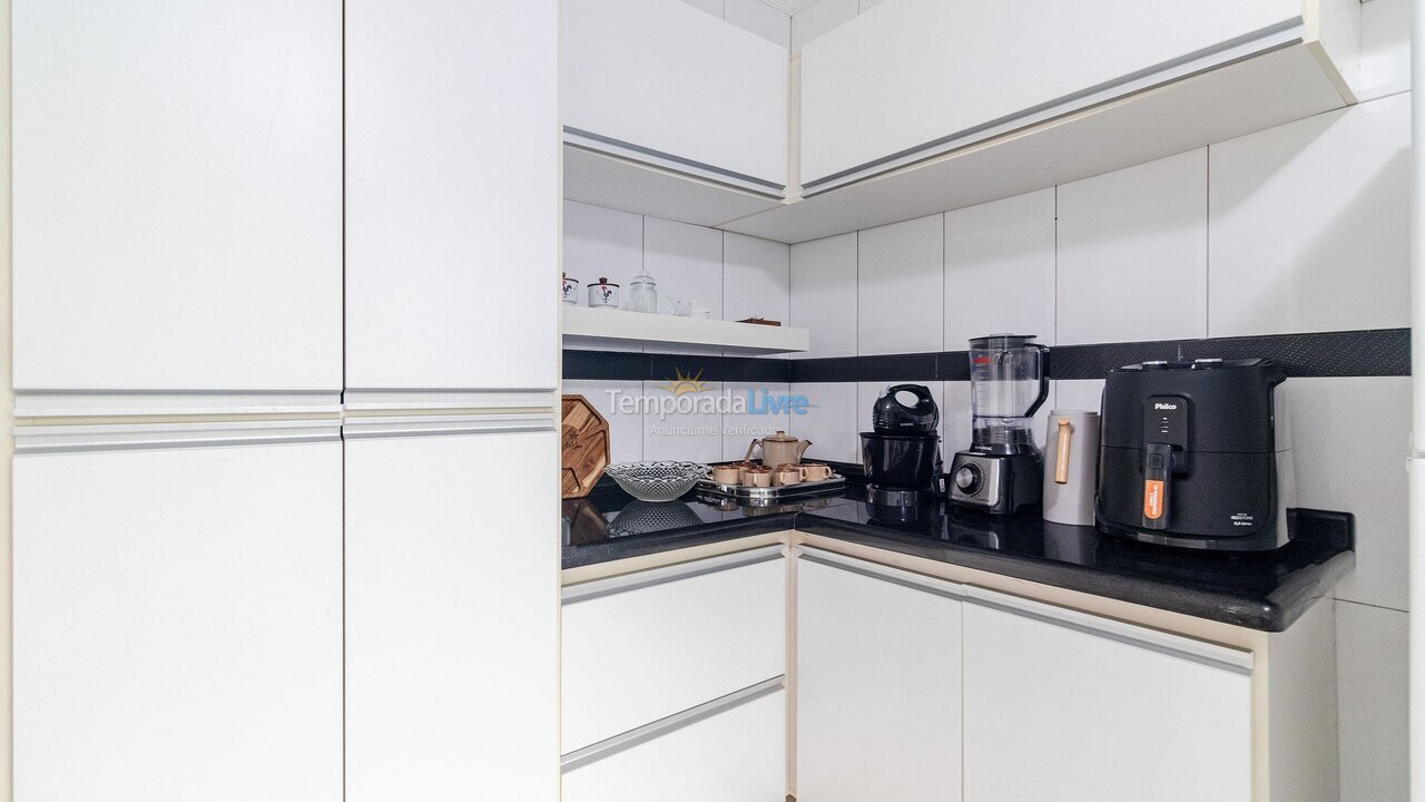 Casa para alquiler de vacaciones em Guarujá (Praia do Pernambuco)