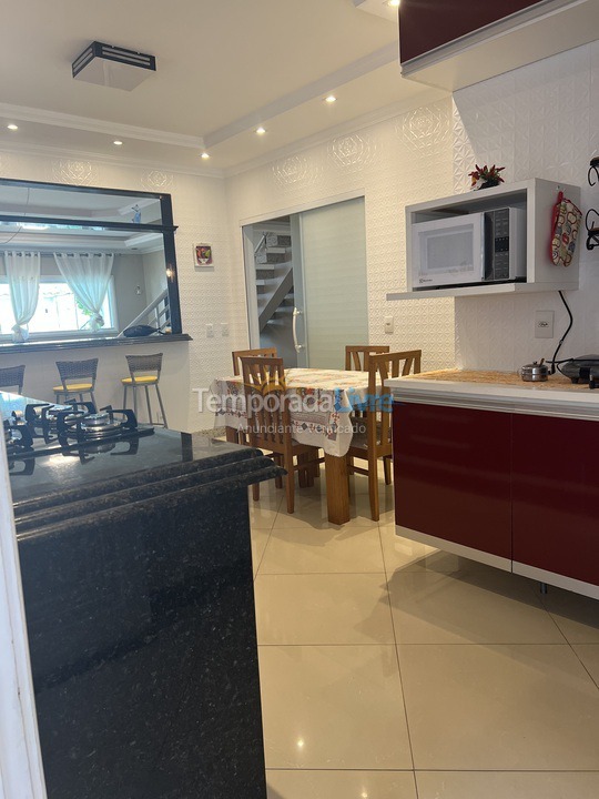 Casa para alquiler de vacaciones em Cabo Frio (Praia do Forte)