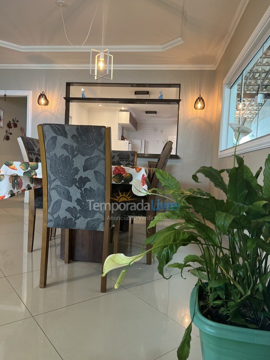 Casa para alquiler de vacaciones em Cabo Frio (Praia do Forte)