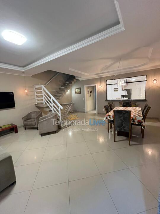 Casa para alquiler de vacaciones em Cabo Frio (Praia do Forte)