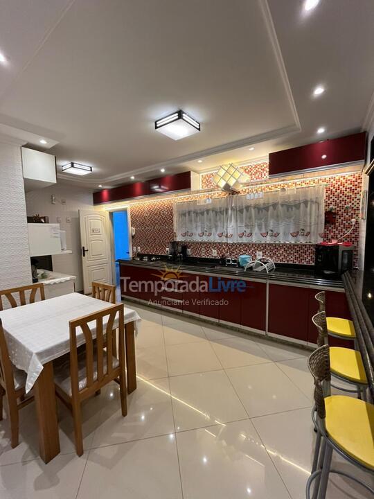 Casa para alquiler de vacaciones em Cabo Frio (Praia do Forte)