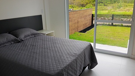 Comodidad, ocio y tranquilidad en la Playa de Pinheira