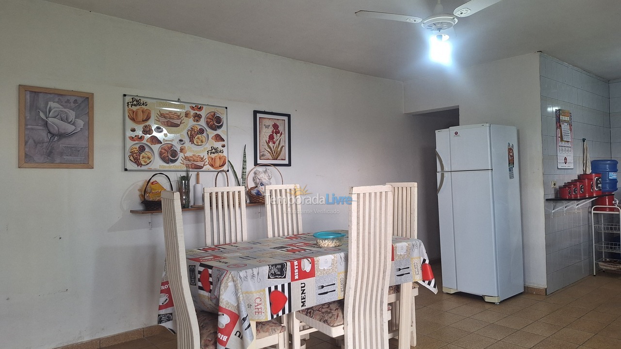 Granja para alquiler de vacaciones em Mairinque (Dona Catarina)