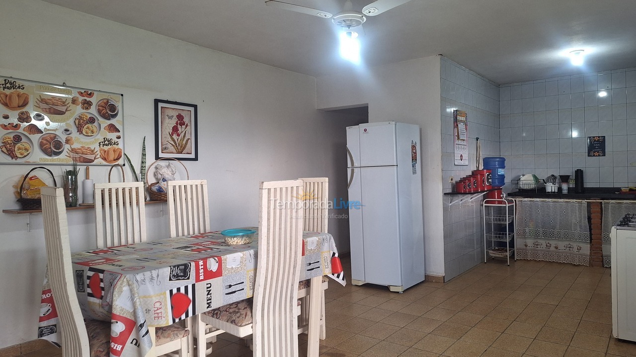 Granja para alquiler de vacaciones em Mairinque (Dona Catarina)