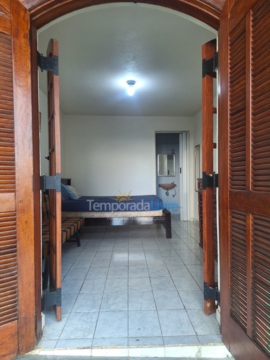 Granja para alquiler de vacaciones em Mairinque (Dona Catarina)