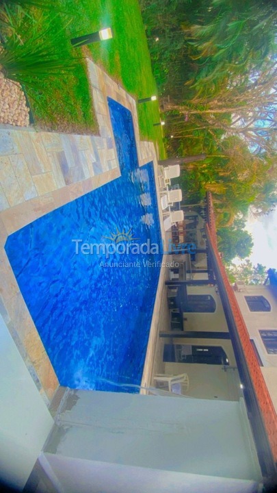 Casa para alquiler de vacaciones em Bertioga (Praia de Guaratuba)