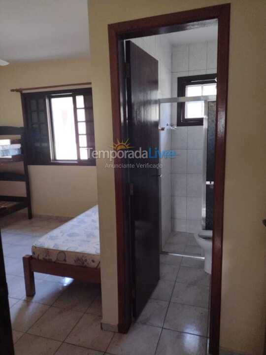 Casa para aluguel de temporada em Caraguatatuba (Martim de Sá)