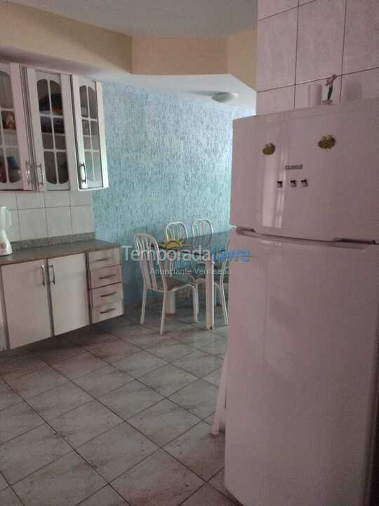 Casa para aluguel de temporada em Caraguatatuba (Martim de Sá)