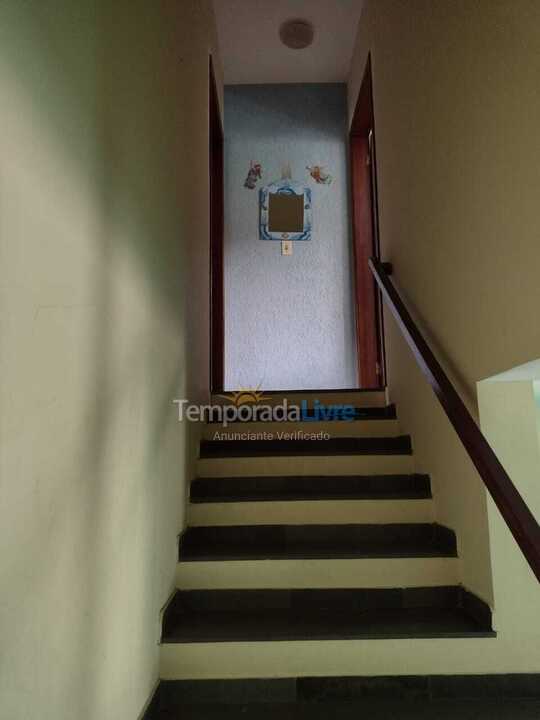 Casa para aluguel de temporada em Caraguatatuba (Martim de Sá)