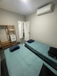 Precioso apartamento en primera línea de playa, 3 dormitorios, aire acondicionado.