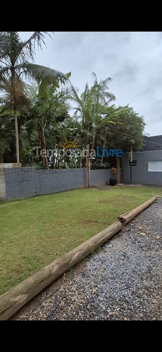 House for vacation rental in Garopaba (Ressacada)