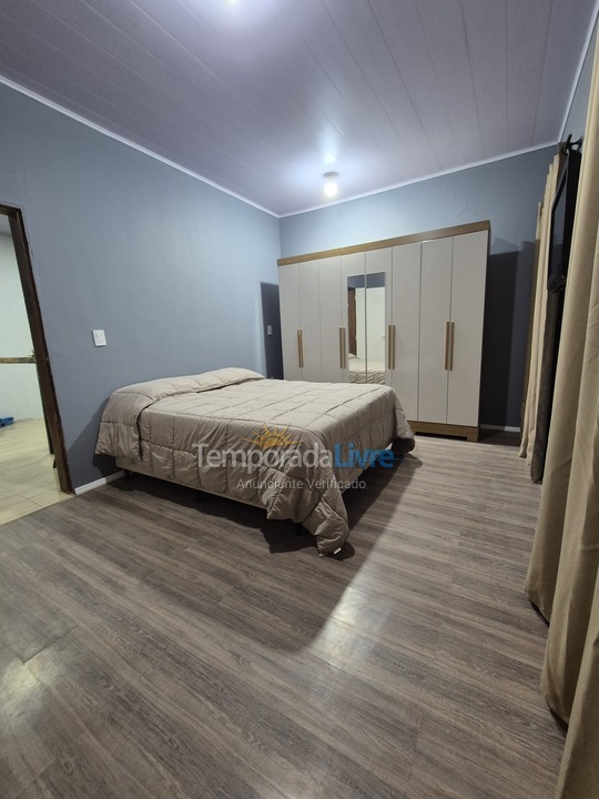 House for vacation rental in Garopaba (Ressacada)