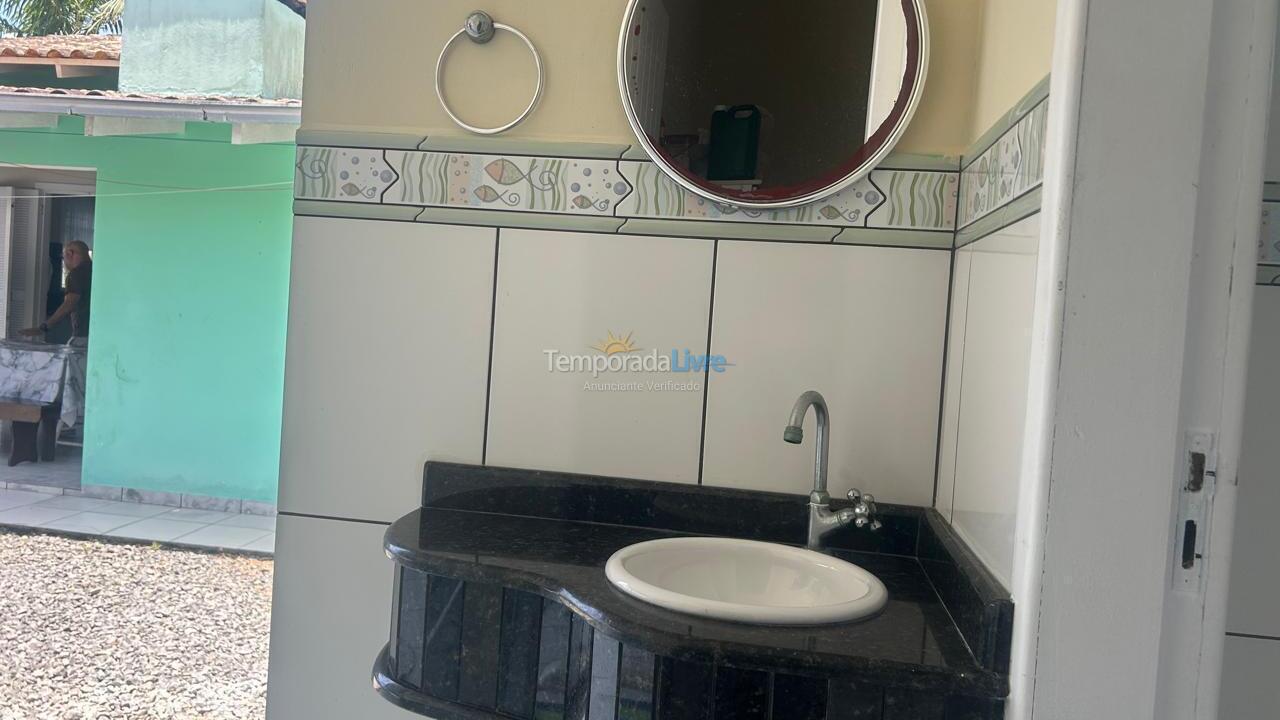 Casa para aluguel de temporada em São Francisco do Sul (Itaguaçu)