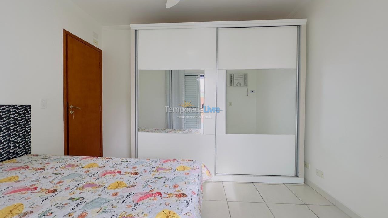 Apartamento para aluguel de temporada em Guarujá (Enseada)