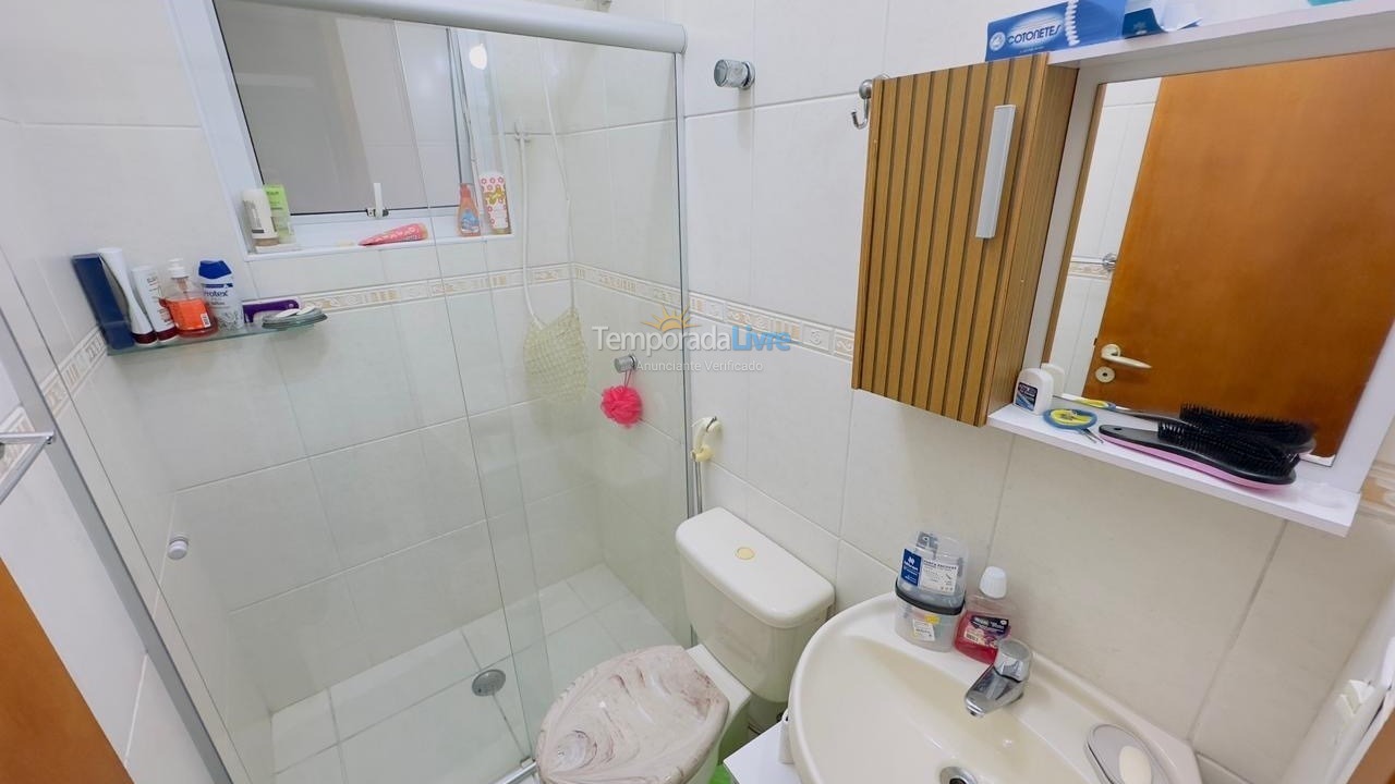 Apartamento para aluguel de temporada em Guarujá (Enseada)