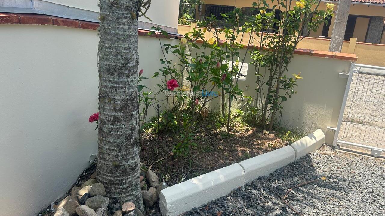 Casa para aluguel de temporada em São Francisco do Sul (Itaguaçu)