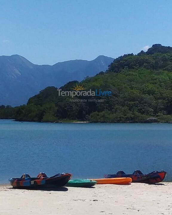 Casa para alquiler de vacaciones em Bertioga (Praia de Guaratuba)