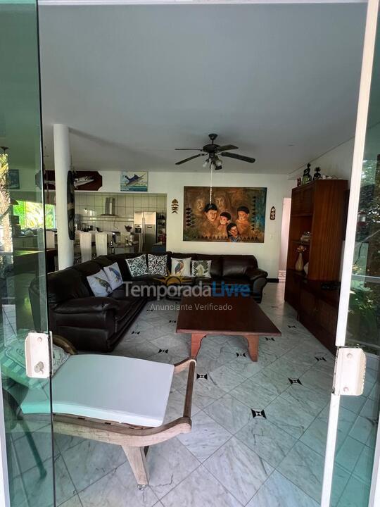 Casa para alquiler de vacaciones em Bertioga (Praia de Guaratuba)