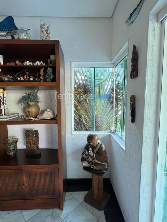 Casa para alquiler de vacaciones em Bertioga (Praia de Guaratuba)