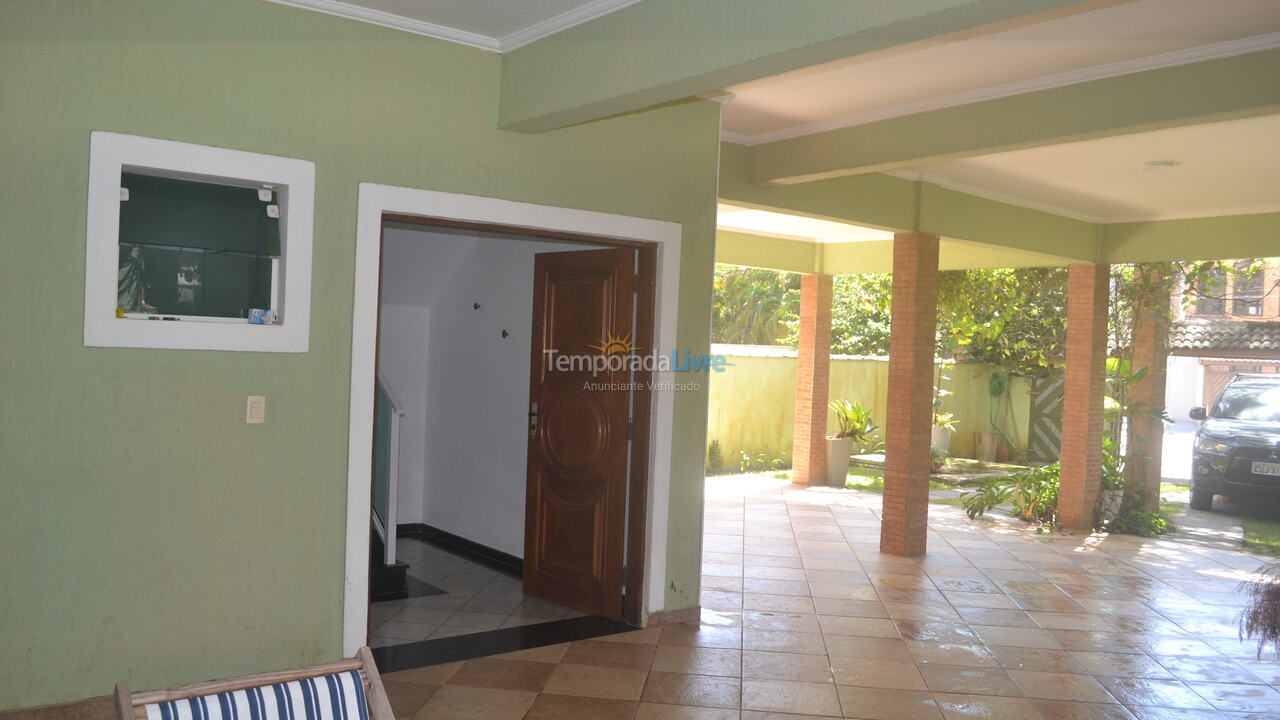 Casa para alquiler de vacaciones em Bertioga (Praia de Guaratuba)