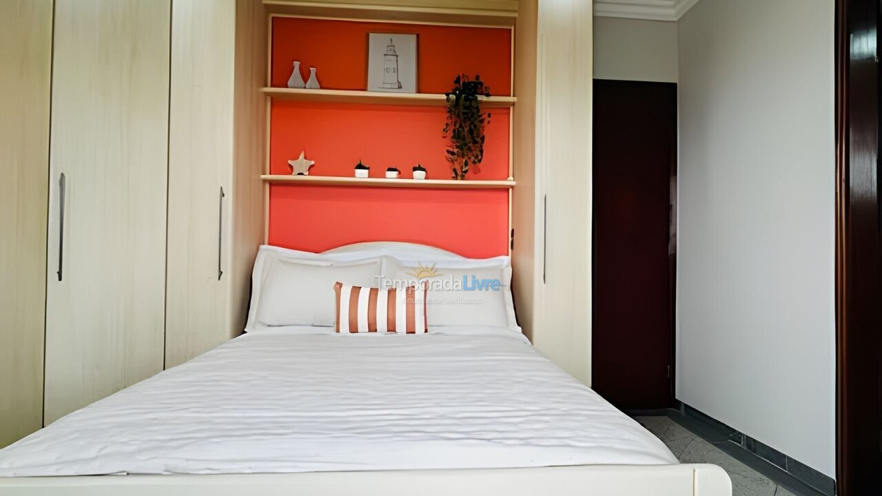 Apartamento para aluguel de temporada em Guarujá (Lot Joao Batista Juliao)