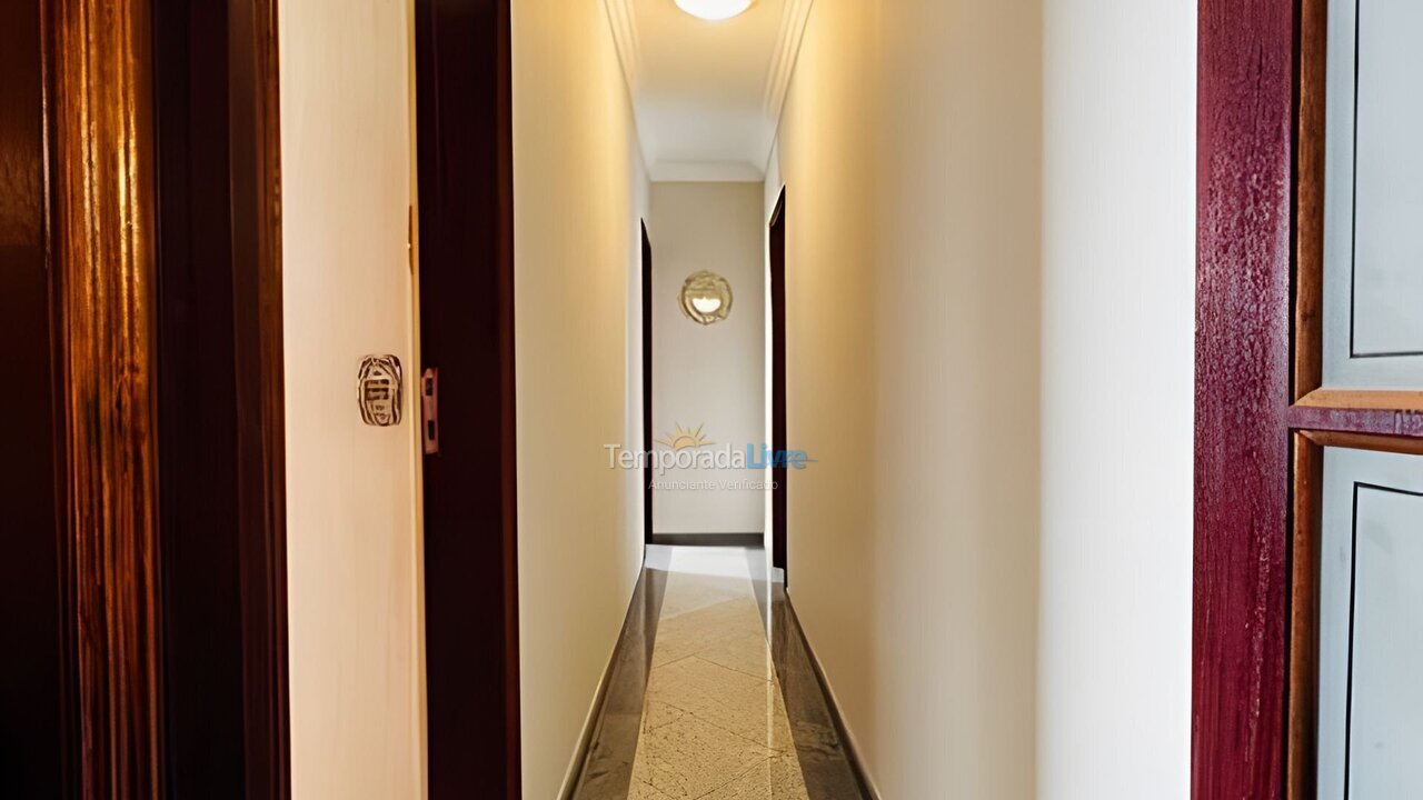 Apartamento para aluguel de temporada em Guarujá (Lot Joao Batista Juliao)