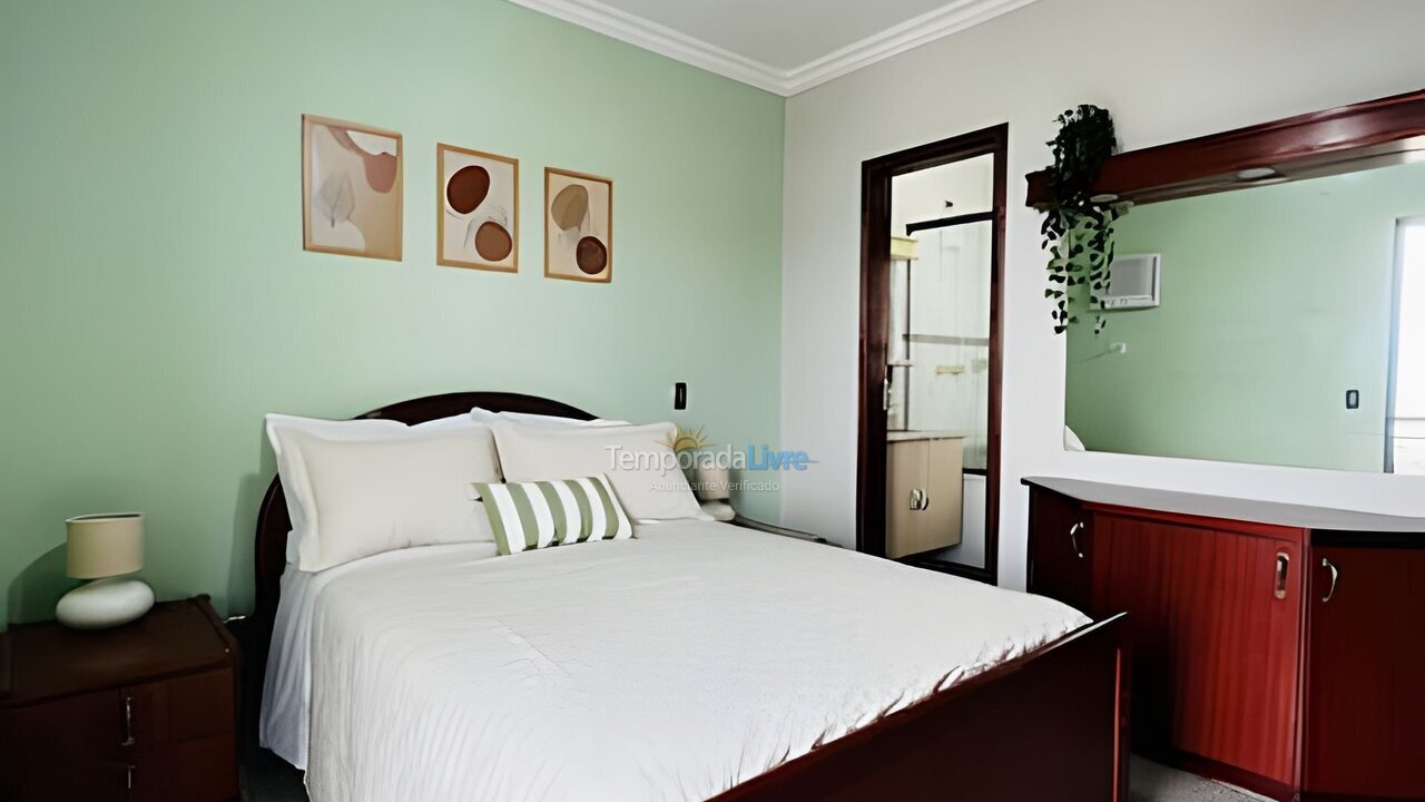 Apartamento para aluguel de temporada em Guarujá (Lot Joao Batista Juliao)