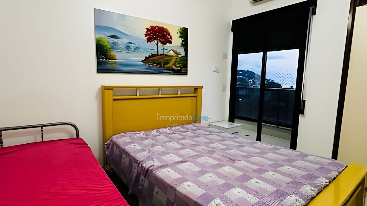 Apartamento para aluguel de temporada em Guarujá (Lot Joao Batista)