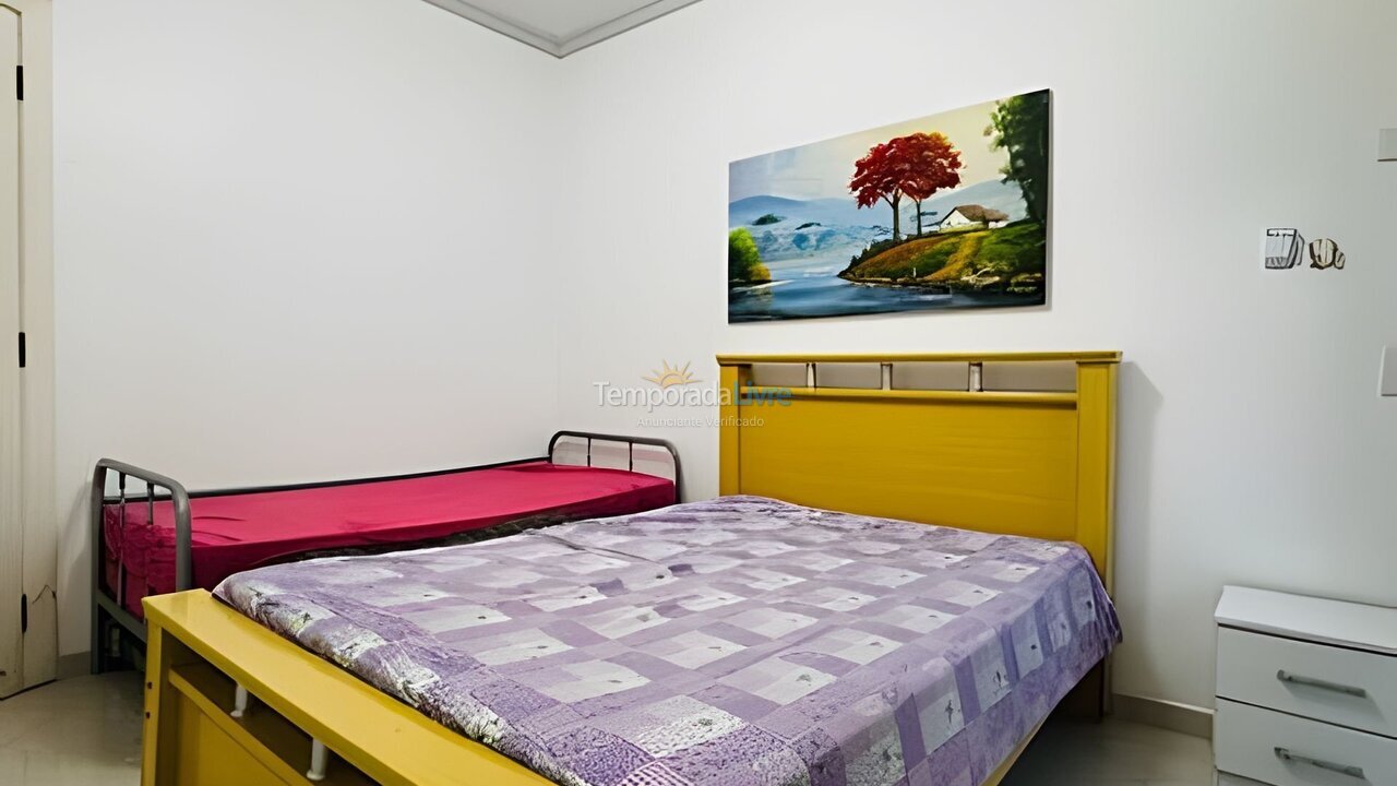 Apartamento para aluguel de temporada em Guarujá (Lot Joao Batista)