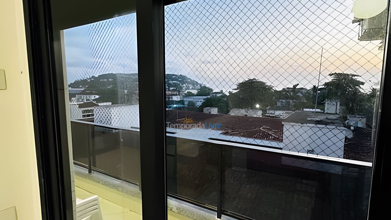 Apartamento para aluguel de temporada em Guarujá (Lot Joao Batista)